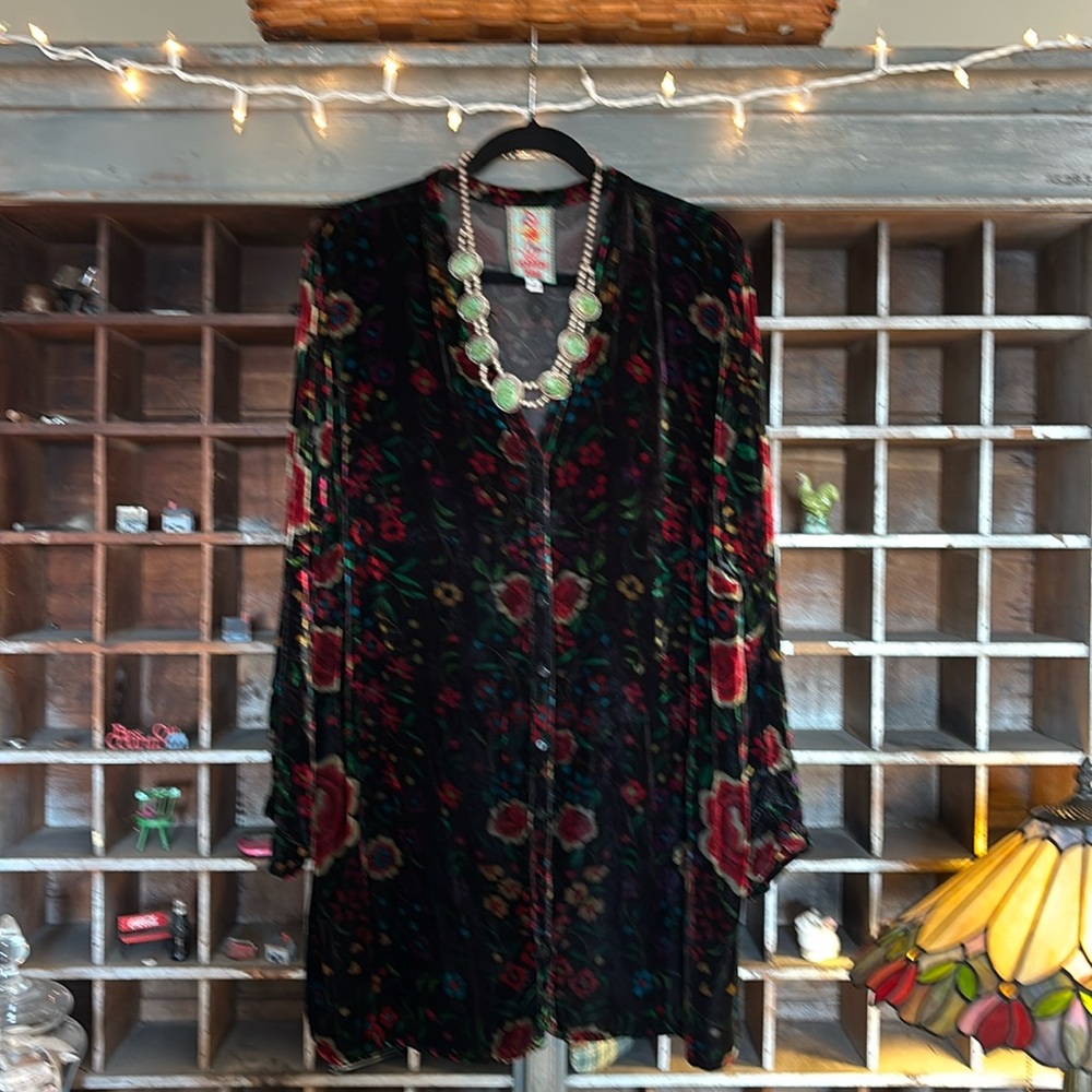 Johnny Was Velvet tunic 1X like new